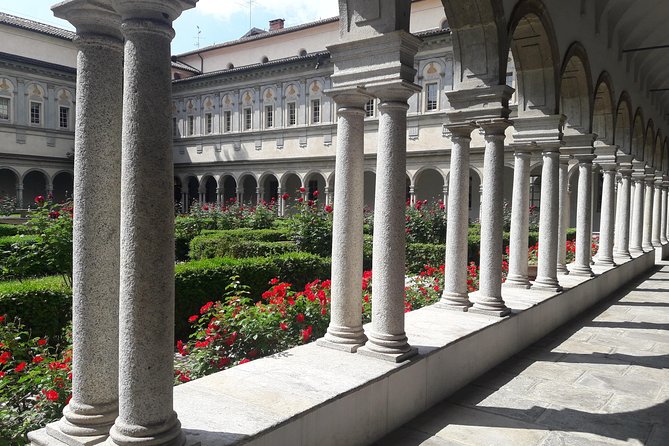 Milan Highlights by Vintage Tram Guided Tour - Brera’s Streets and Artistic Character
