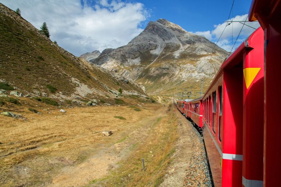 Milan to St. Moritz: Scenic Bernina Train Tour with Guide - Tirano and the return to Milan