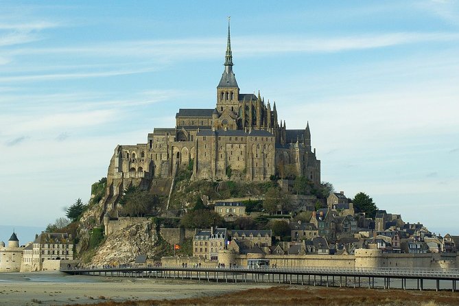 Mont Saint-Michel EXPRESS (day-trip from Paris by TGV - high speed train) - Four hours inside the abbey and village