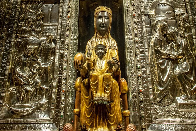 Montserrat Tour with Cogwheel Train, Monastery & Black Madonna - Seeing La Moreneta, the Black Madonna