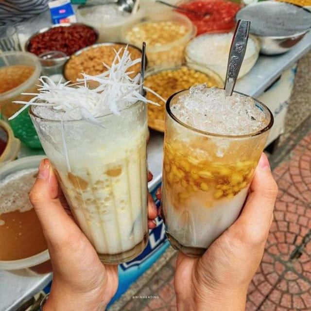 [Must-try] Hanoi Food Tour with Train Street - Arriving at Hanoi’s Train Street