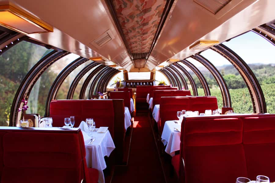 Napa Valley Wine Train: Vista Dome Lunch or Dinner - How the multi-course meal works