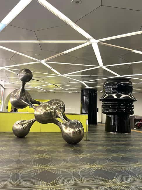 Naples Metro Tour with Metro Ticket 24h Included - What the Guide Adds to the Experience