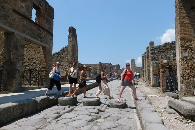 Naples & Pompeii Day Trip - Small Group - Naples on foot, from Piazza del Plebiscito onward
