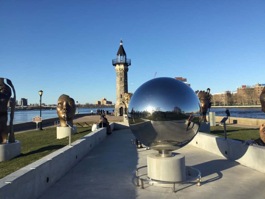 New York City: Roosevelt Island Walking Tour with Tram Ride - Four Freedoms State Park and FDR’s memorial