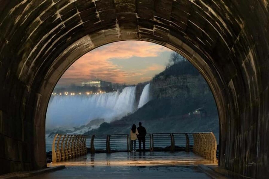 Niagara Parks: Power Pass + Falls Incline Railway - The glass elevator drops 180 feet