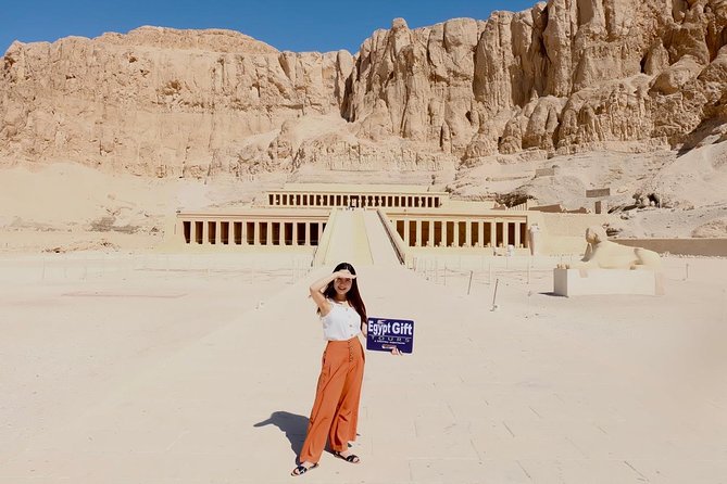 Package 7-Days 6-Nights Cairo Pyramids, Nile Cruise&Alexandria by Sleeper Train - Day 5: Edfu by horse carriage and a night at Luxor Temple