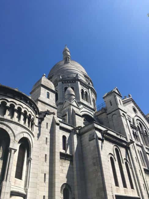 Paris: Montmartre Train Ride w/ Optional Seine River Cruise - A gentle introduction to Montmartre’s steep streets