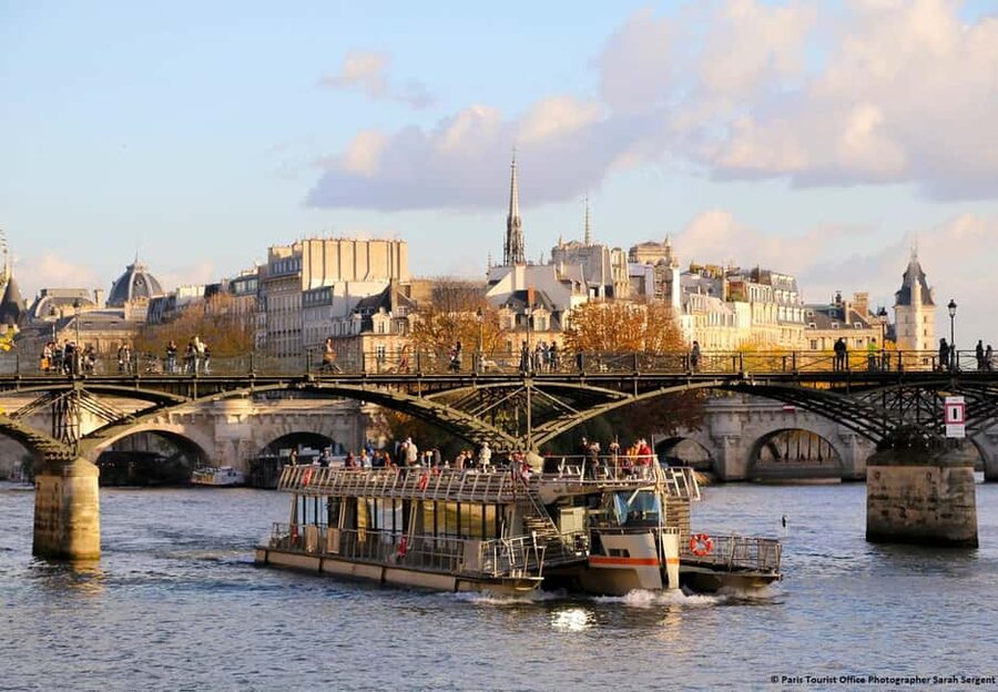 Paris: Montmartre Train Ride w/ Optional Seine River Cruise - Is the $15 price good value?