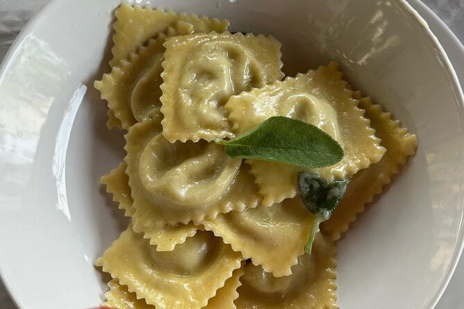 Pompeii Day Tour by Train from Rome with Cooking Class & Lunch - What you eat at lunch