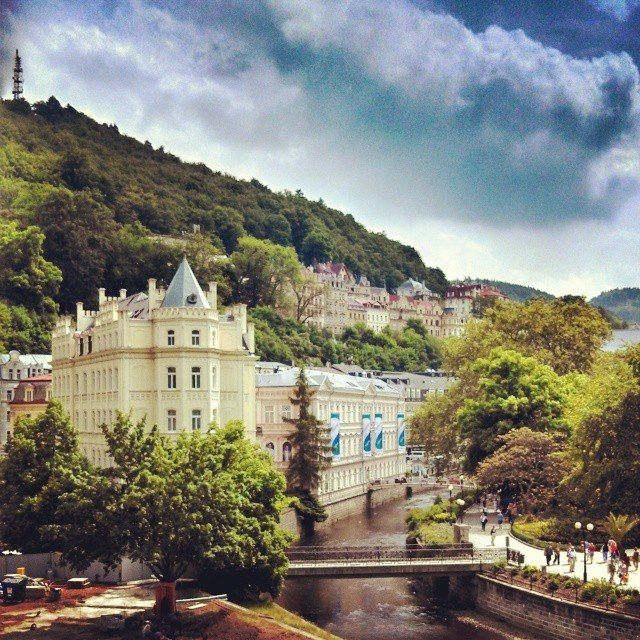 Prague: Karlovy Vary Day Trip with Watchtower and Funicular - Why Karlovy Vary makes a good day from Prague