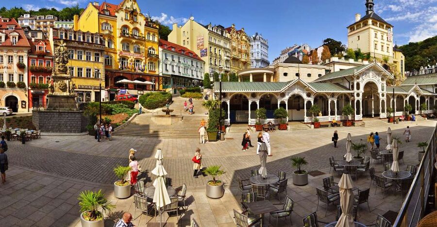 Prague: Karlovy Vary Day Trip with Watchtower and Funicular - Meeting at Na Příkopě 23
