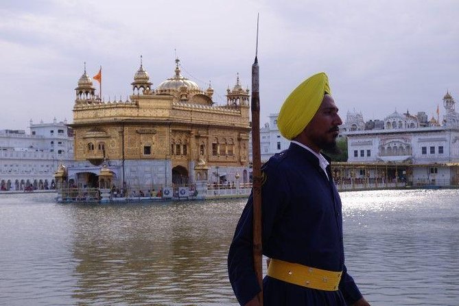 Private 2-Day Tour to Golden Temple and Amritsar from Delhi by Train - The 8am return to the Golden Temple