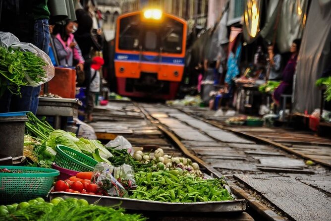 Private Damnoen Saduak and Maeklong Railway Market Tour(min 2pax) - Who will get the most from this tour