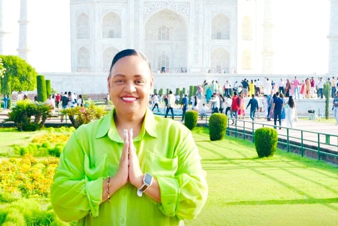 Private day tour of Taj Mahal and Agra fort by super-fast train - ALL INCLUSIVE - Is the $20 price good value?