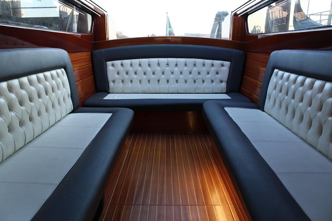 Private Departure Transfer: Venice Hotels to Venice Train or Bus Station - Leaving Venice by private boat