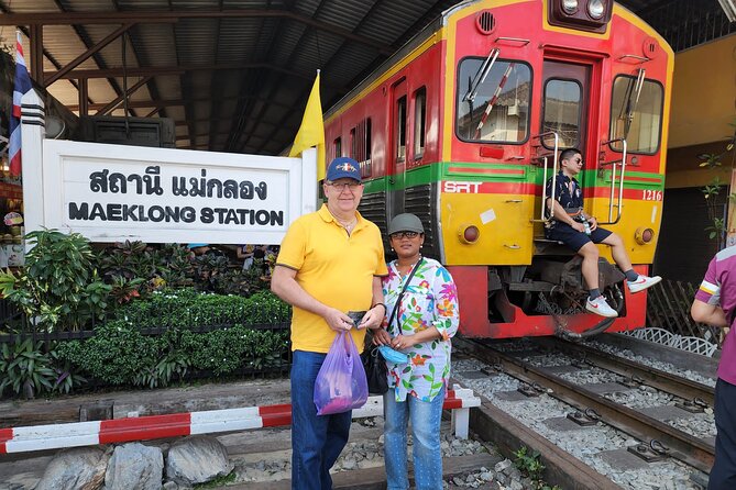 Private Floating Market and Maeklong Railway Market Day Tour - What the $122 price includes