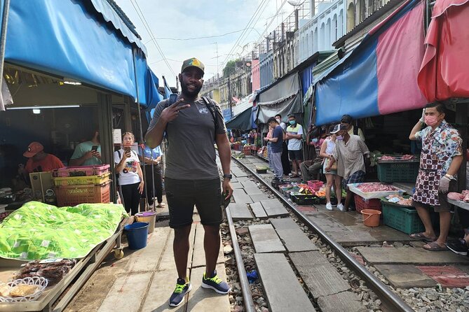 Private Floating Market and Maeklong Railway Market Day Tour - From the jetty to Damnoen Saduak by longtail boat