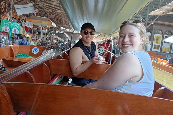 Private Floating Market and Maeklong Railway Tour from Bangkok - Wat Phet Samuth Woravihan and its quiet interiors