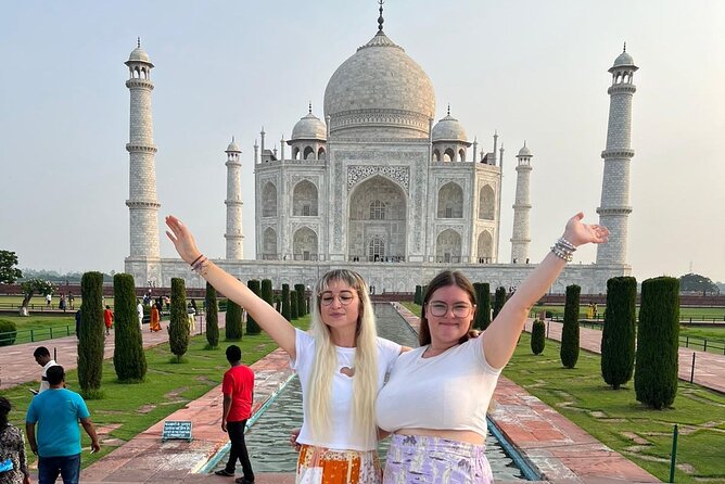 Private Full-Day Agra and Taj Mahal Tour by High-Speed Train with Meals - What the private format really adds