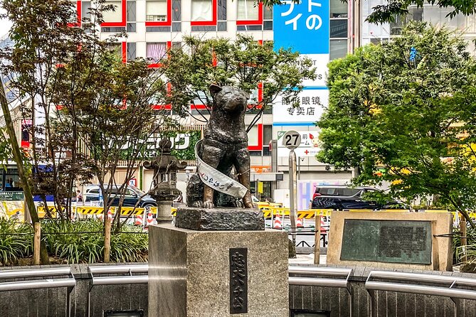 Private Full-day Tokyo Walking Subway Tour by Japan Gray Line - The subway is part of the experience