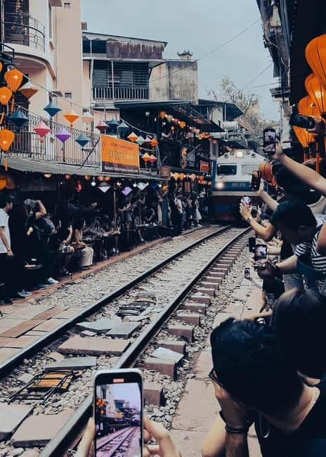 Private Half-Day Hanoi City Tour with Cyclo and Train street - A compact route through Hanoi’s Old Quarter