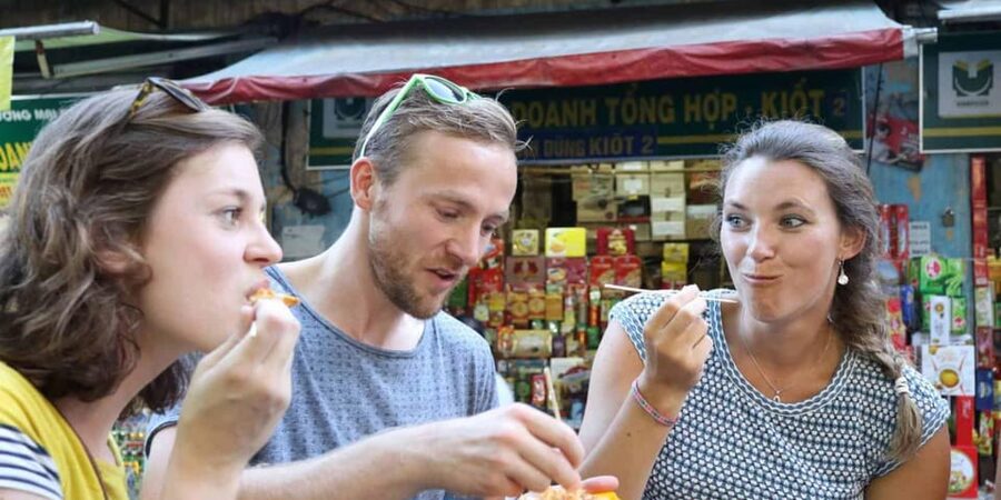 [Private] Hanoi Food Tour with Train Street - What Doris adds to the walk