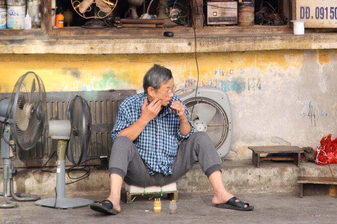 Private Hanoi Half-Day Tour: Train Street and Must Visit Places - Hanoi Opera House and French colonial Hanoi