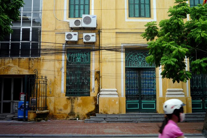Private Hanoi Half-Day Tour: Train Street and Must Visit Places - Long Bien Bridge over the Red River