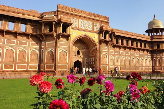 Private One Day Taj Mahal Tour by Gatimaan Express Train - Meeting your guide in Agra
