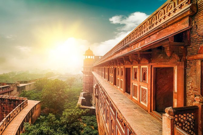 Private One Day Taj Mahal Tour by Gatimaan Express Train - Two hours at the Taj Mahal
