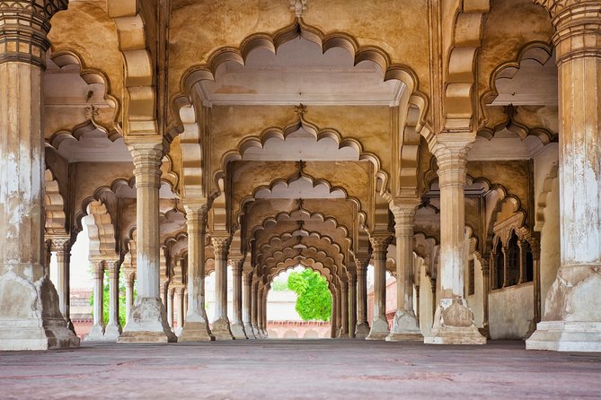 Private One Day Trip to Agra from Delhi by Superfast Train - Agra Fort and the Mughal seat of power