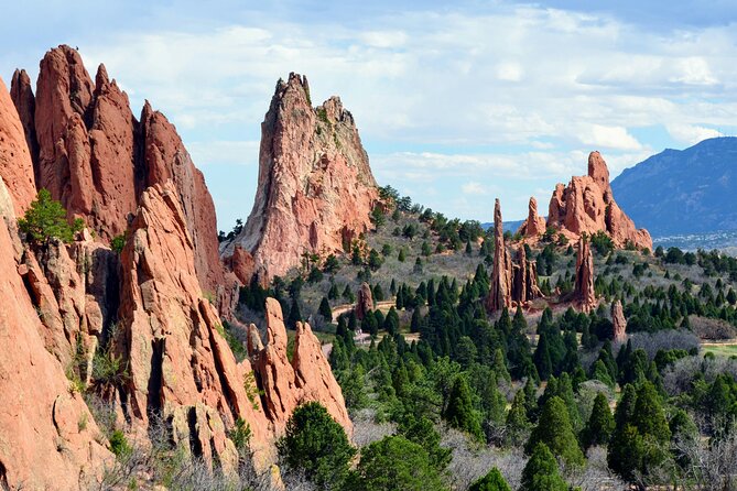 Private Pikes Peak COG Railway, Manitou & Garden of the Gods - Key details that shape the day