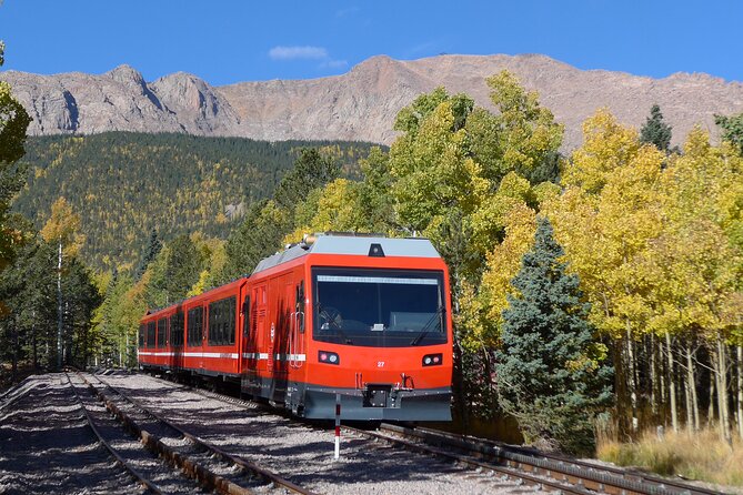 Private Pikes Peak COG Railway, Manitou & Garden of the Gods - Who should book this private Pikes Peak day?
