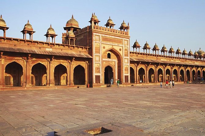 Private- Same Day Agra Tour From Delhi by Gatiman Express Train (All Inclusive) - Why the train makes Agra possible in one day