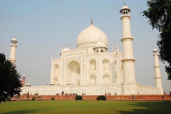 Private- Same Day Agra Tour From Delhi by Gatiman Express Train (All Inclusive) - The Taj Mahal: the main reason to make the trip