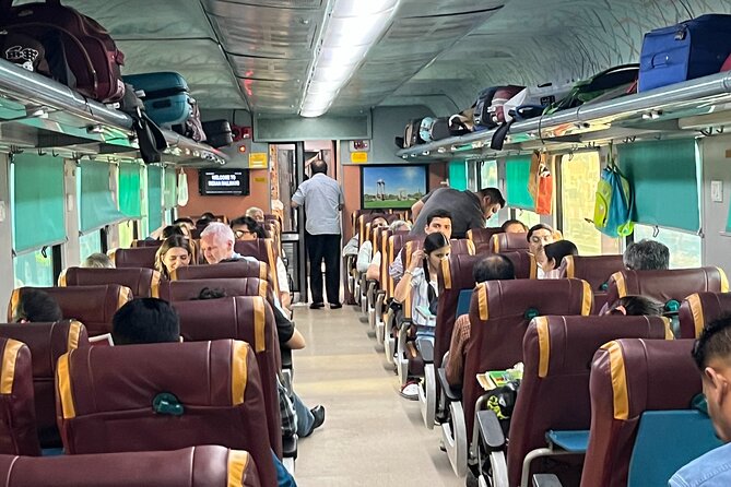 Private Taj Mahal & Agra Day Tour from Delhi by Express Train - What the private car and group sizes mean