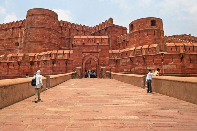 Private Taj Mahal Tour by Fastest Train from Delhi - Why the fastest train makes this Delhi day trip work