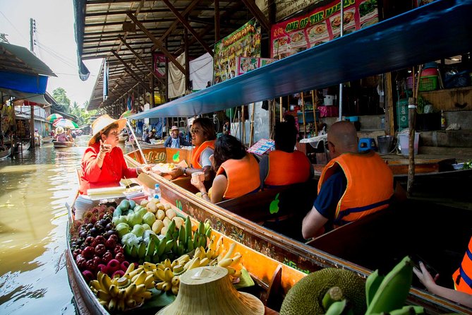 Private Tour from Bangkok: Railway and Floating Markets Tour - From the railway tracks to Damnoen Saduak canals