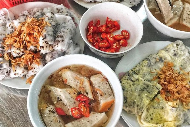 Private Tour: Hanoi Street Foods - Train Street - Hidden Gems - Three hours of eating through the Old Quarter
