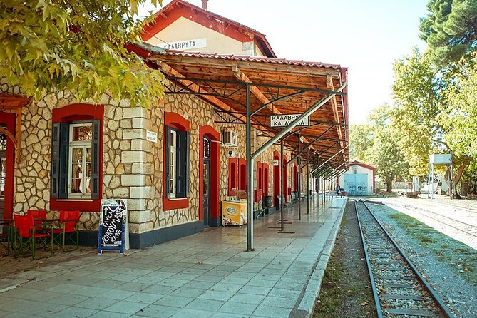 Private Tour Kalavrita, Cave lakes, Odontotos Railway from Patras - Kalavrita, a mountain town with room to pause