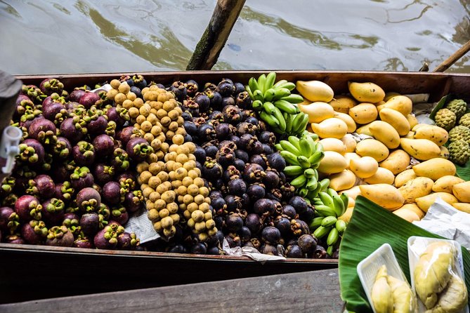 Private tour : Railway & Floating Market and the Bridge over river Kwae - Is $185.41 per person fair?