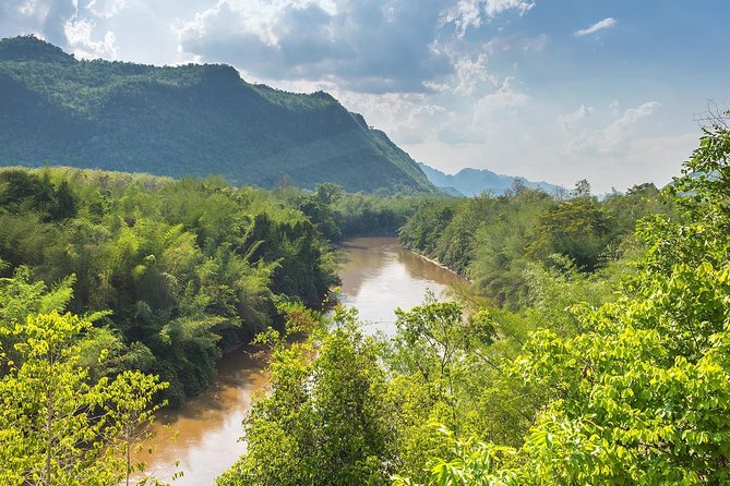 Private Tour: Thai–Burma Death Railway Bridge on the River Kwai from Bangkok - Thai lunch after the railway