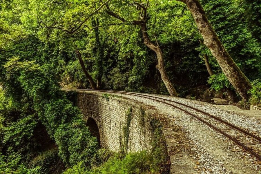 Private Tour to Ancient Corinth, Cave of Lakes & Cog Railway - Key points to know before booking