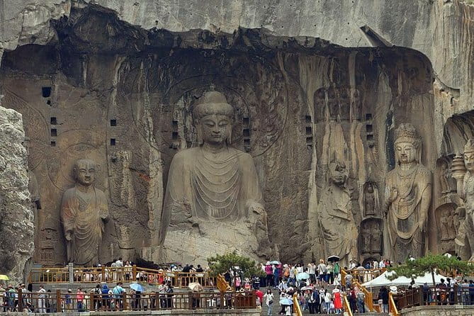 Private tour to Longmen Grottoes and Shaolin from Xi'an by train - The 6:30 a.m. start and fast train to Luoyang