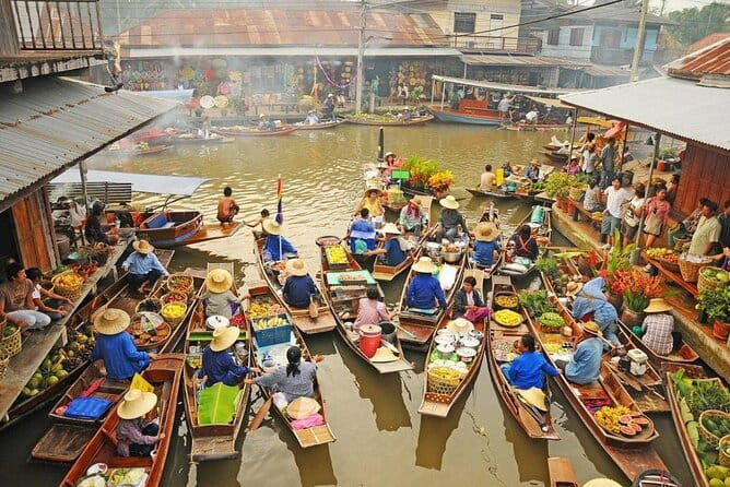 Private Tour to Maeklong Train Market and Floating Market - Damnoen Saduak and the choice of boat or pavement