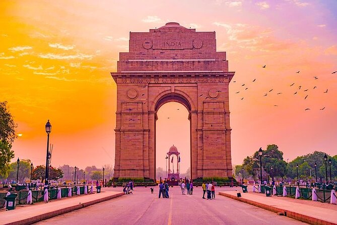 Private Train Tour: 3-Day Golden Triangle Delhi, Agra, Jaipur from Delhi - Day 1: Humayun’s Tomb and Delhi’s Mughal roots