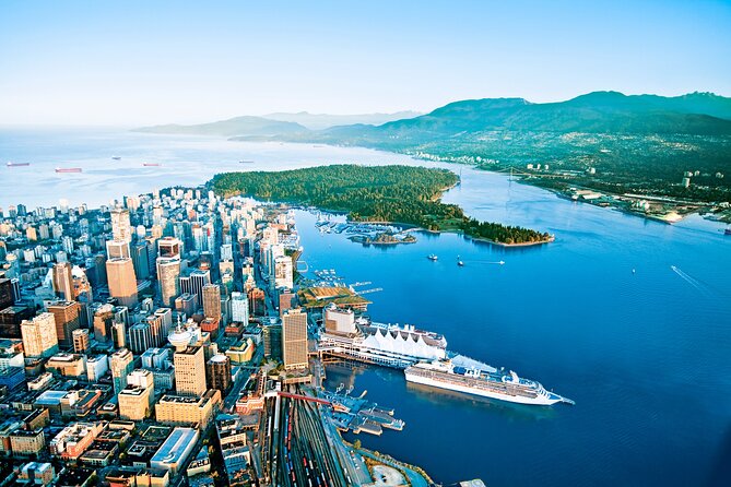 Private Vancouver Airport YVR or Train Stn Transfer to Vancouver - What the 30 to 45 Minute Ride Feels Like