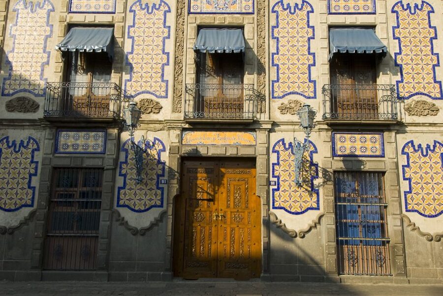 Puebla Sightseeing Tour by Double-Decker Tram - Los Sapos and Analco markets
