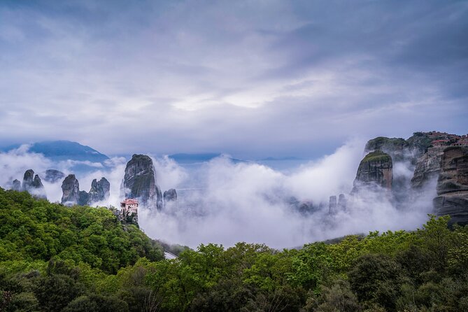 Rail Tour from Thessaloniki to Meteora 3 Days - 2 Nights - Why this rail trip works better than a day visit